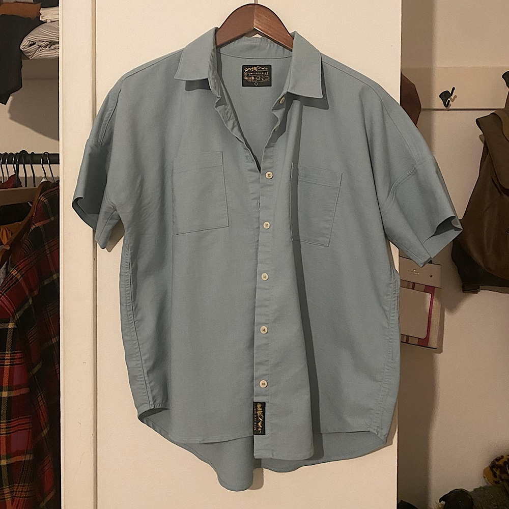 United By Blue Women’s Button Down Camp Shirt